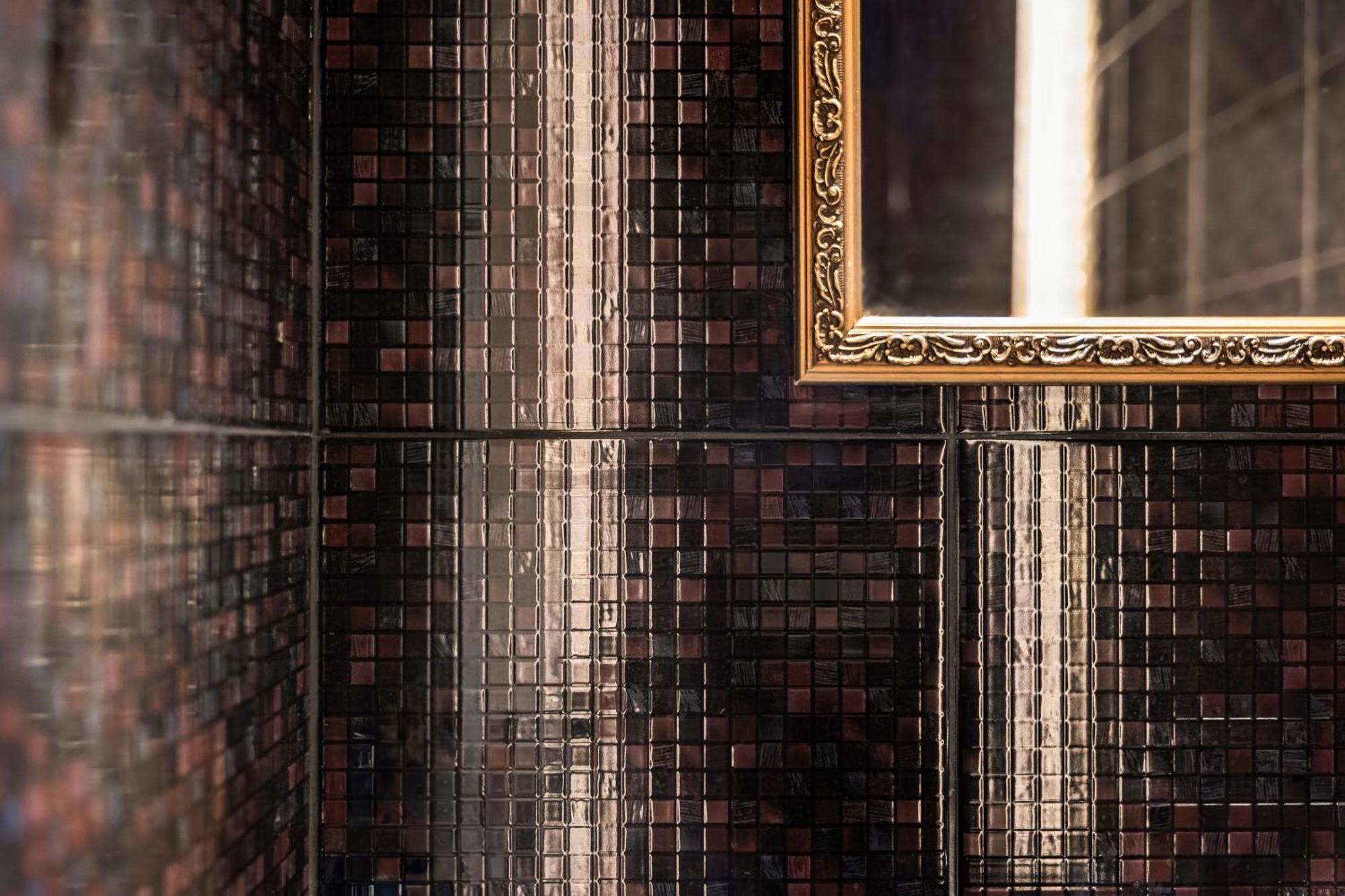 Secret Lounge - Cozy Studio With Sauna And Jacuzzi ヴィリニュス エクステリア 写真